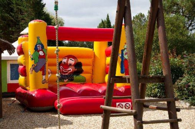 Location de vacances - Camping à Petit-Palais-et-Cornemps