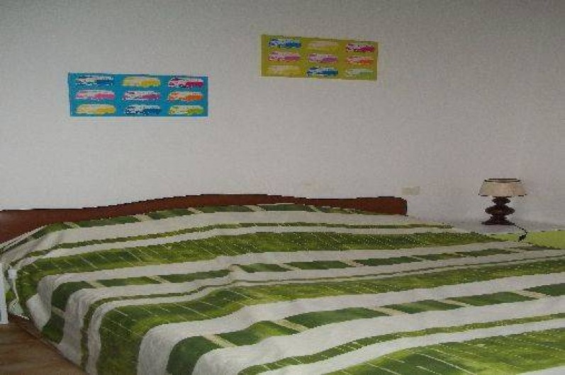 Location de vacances - Villa à Hyères - chambre à l'étage