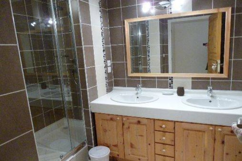 Location de vacances - Maison - Villa à Les Orres - Salle de bains N°2