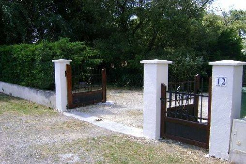 Location de vacances - Villa à La Cotinière - entrée sur le terrain