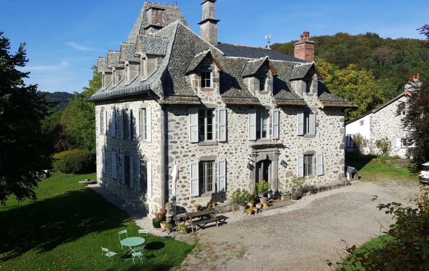 Location de vacances - Gîte à Aurillac - Le Chateau de Noalhac et le Fournil de Noalhac