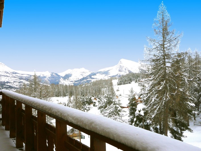 Location de vacances - Chalet à La Joue du Loup - Vue montagne depuis le balcon