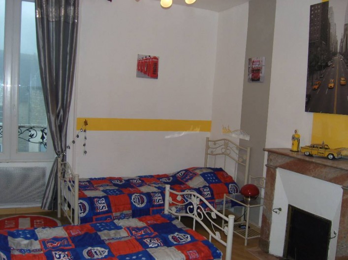 Location de vacances - Gîte à Sainte-Honorine-des-Pertes - Chambre du Gîte B au 1er étage