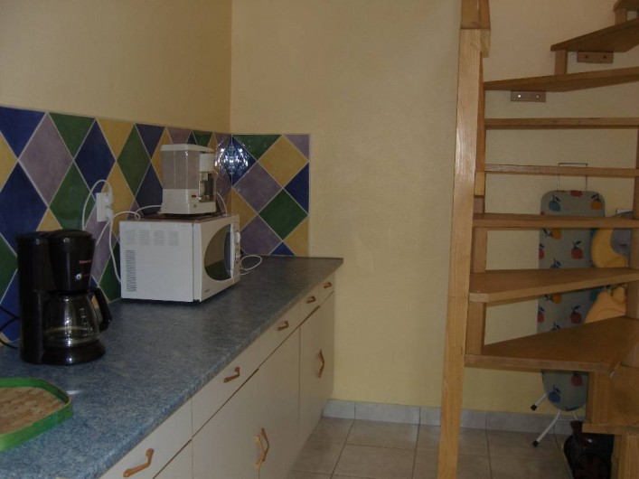 Location de vacances - Gîte à Sainte-Honorine-des-Pertes - Cuisine du Gîte B