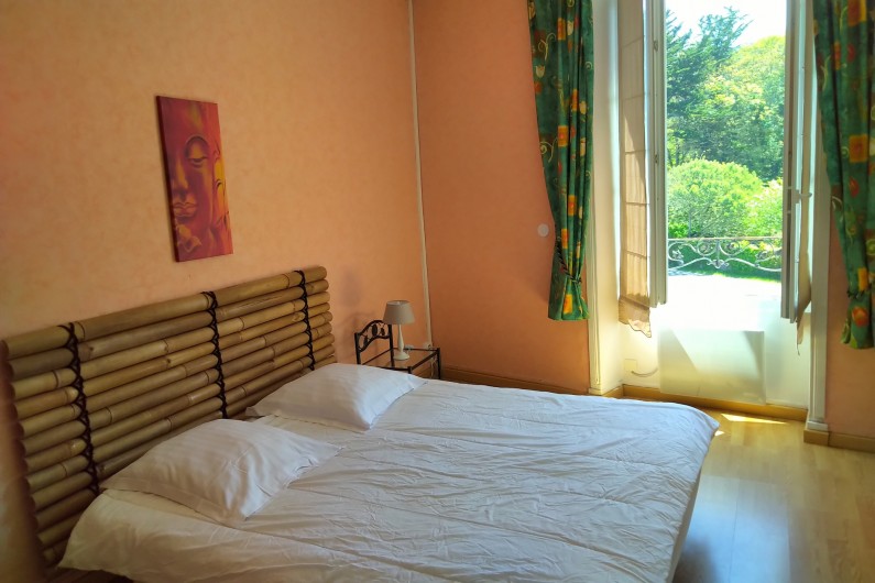 Location de vacances - Gîte à Sainte-Honorine-des-Pertes - Chambre au 1er étage du Gîte A