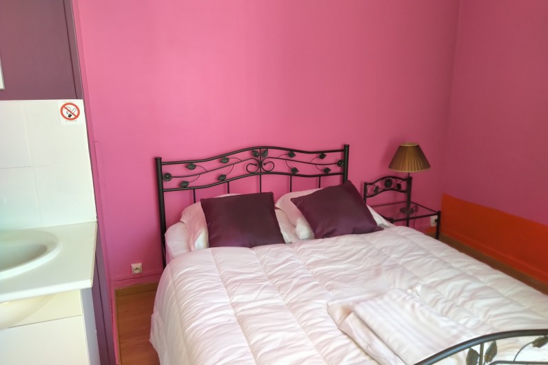 Location de vacances - Gîte à Sainte-Honorine-des-Pertes - Chambre du 1er étage du Gîte C