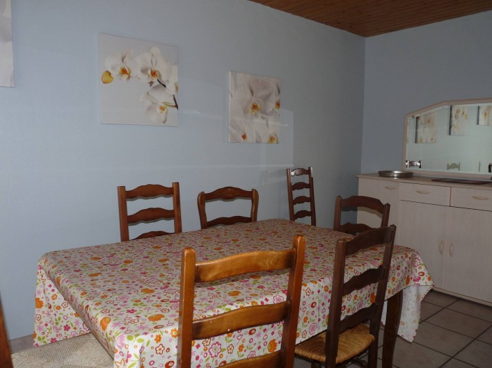 Location de vacances - Appartement à Ban-de-Laveline - coin repas grand gite