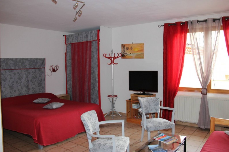 Location de vacances - Chambre d'hôtes à Étoile-sur-Rhône - chambre familiale