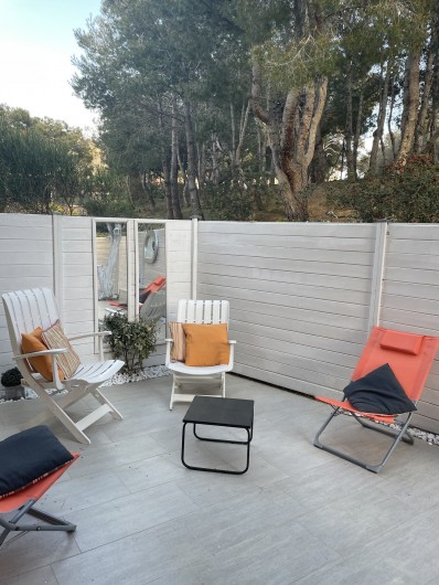 Location de vacances - Appartement à Six-Fours-les-Plages - deuxième terrasse coté pinède
