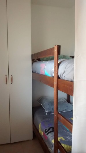 Location de vacances - Appartement à Calvi - coin chambre pour 1 personne suplémentaire