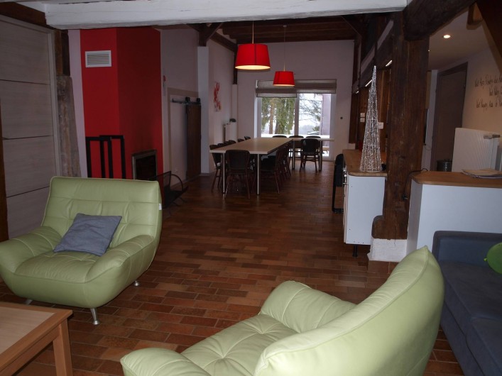 Location de vacances - Gîte à Corcieux - La grande pièce à vivre côté salon