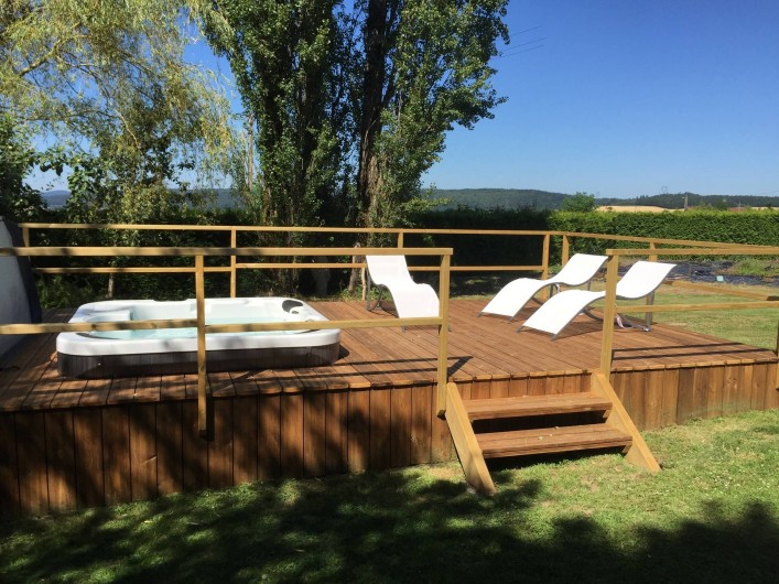 Location de vacances - Gîte à Corcieux - Le jacuzzi