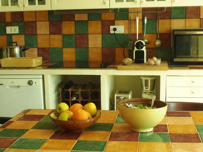 Location de vacances - Gîte à Tharaux - La cuisine provençale