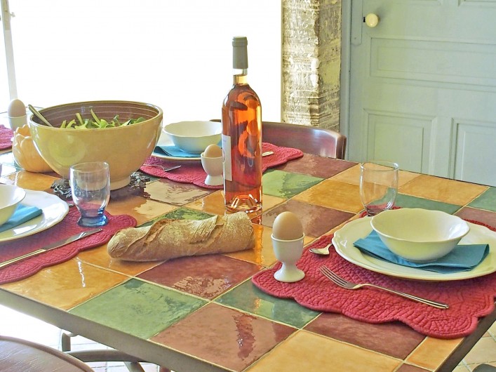 Location de vacances - Gîte à Tharaux - A table !!!!