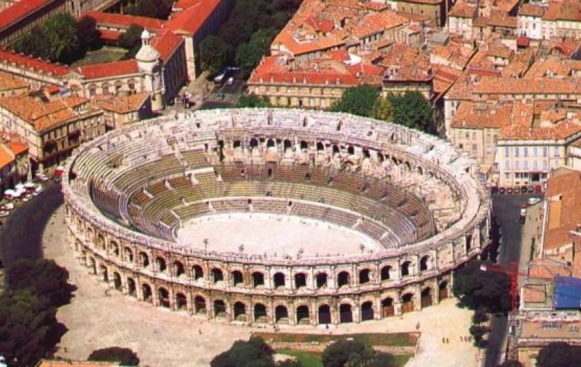Location de vacances - Gîte à Tharaux - Nîmes et la Romanité à 50 kms de La Réboussière