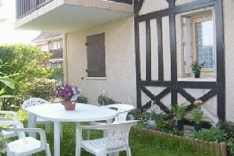 Location de vacances - Appartement à Merville-Franceville-Plage