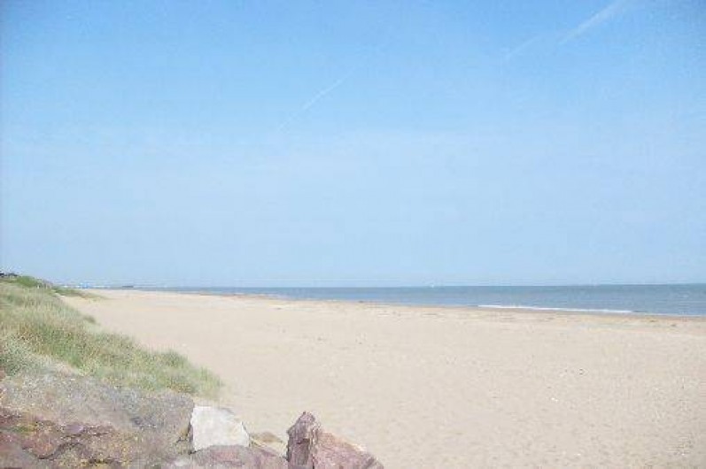 Location de vacances - Appartement à Merville-Franceville-Plage