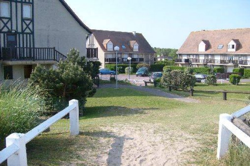 Location de vacances - Appartement à Merville-Franceville-Plage