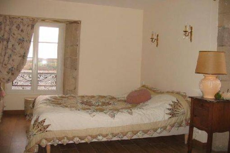 Location de vacances - Chambre d'hôtes à Camps-Saint-Mathurin-Léobazel