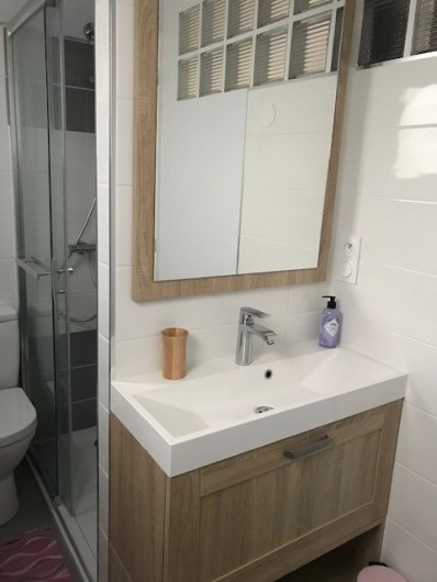 Location de vacances - Villa à Blonville-sur-Mer - Salle de douche