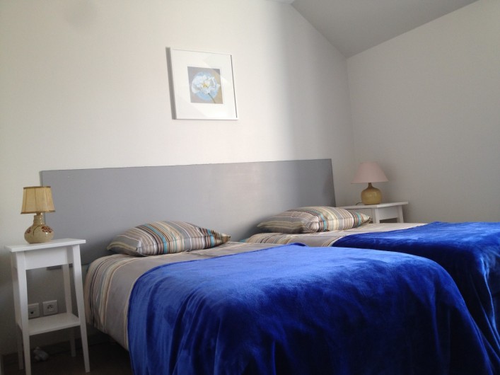 Location de vacances - Appartement à Noisy-sur-École - Chambre 2 lits