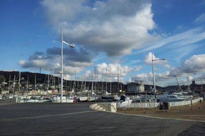 Location de vacances - Gîte à Saint-Sauveur-d'Émalleville - Le port de Fécamp