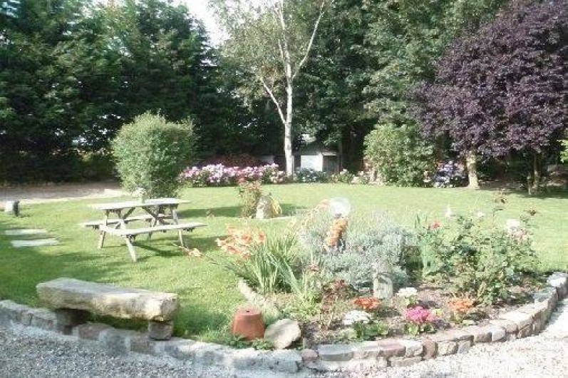 Location de vacances - Gîte à Saint-Sauveur-d'Émalleville - Le jardin