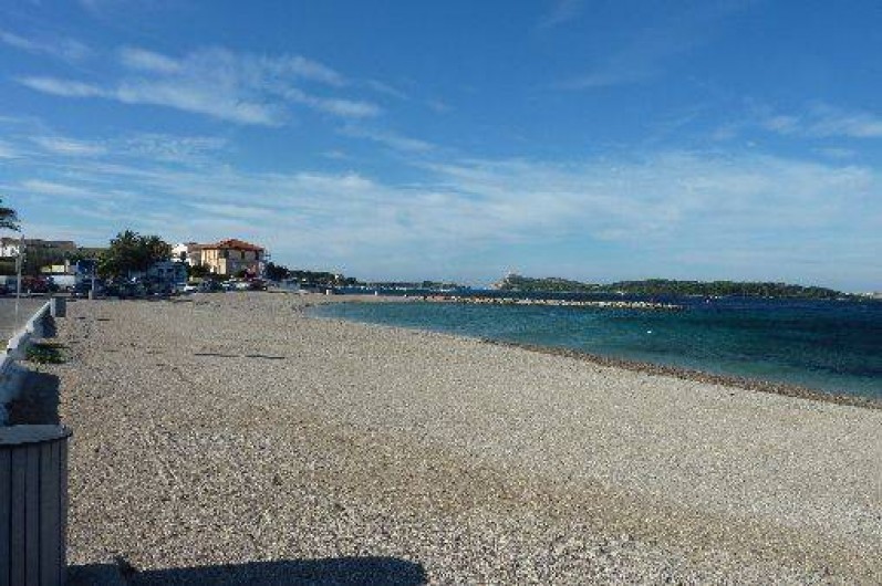 Location de vacances - Appartement à Six-Fours-les-Plages