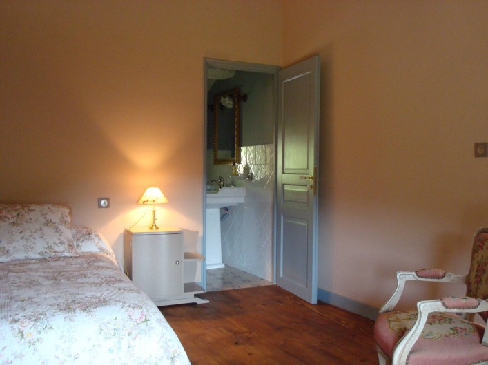 Location de vacances - Mas à Courniou - une chambre