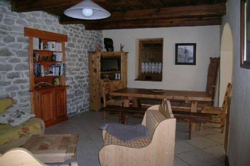 Location de vacances - Chalet à Montricher-Albanne