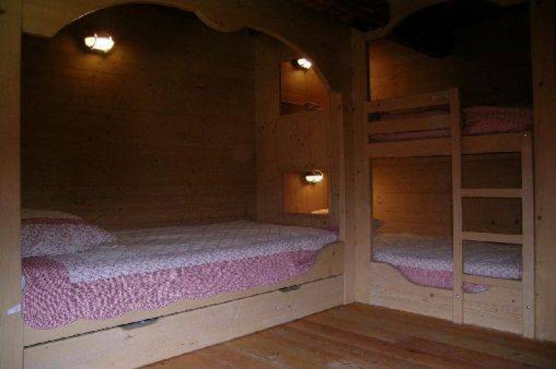 Location de vacances - Chalet à Montricher-Albanne