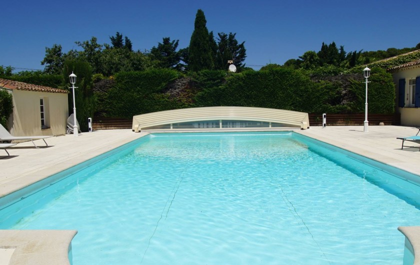 Location de vacances - Chambre d'hôtes à Vedène - La piscine au sel