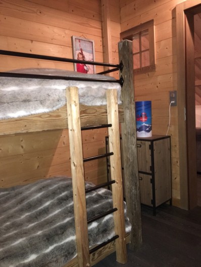 Location de vacances - Chalet à Manigod - Chambre triple -Etage