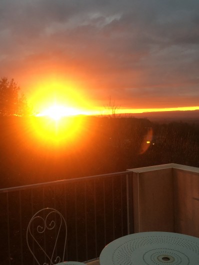 Location de vacances - Appartement à Saissac - coucher de soleil de la terrasse