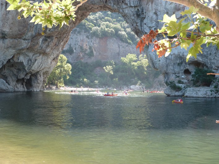 Location de vacances - Villa à Labeaume - Gorges de l'Ardeche avec son Pont d' Arc
