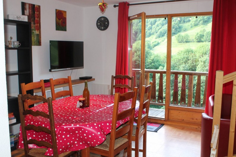 Location de vacances - Appartement à Saint-Sorlin-d'Arves - coin salle à manger