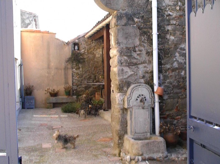 Location de vacances - Gîte à Carcassonne - cour  ENTREE