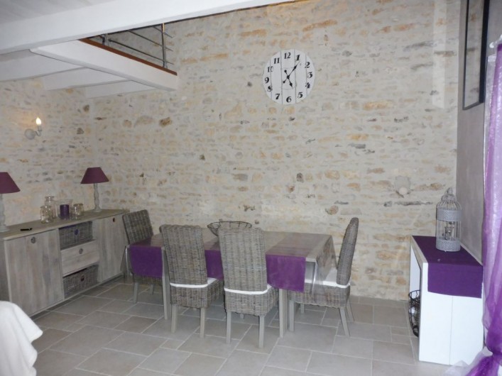 Location de vacances - Villa à Cellefrouin - RDC SALLE A MANGER