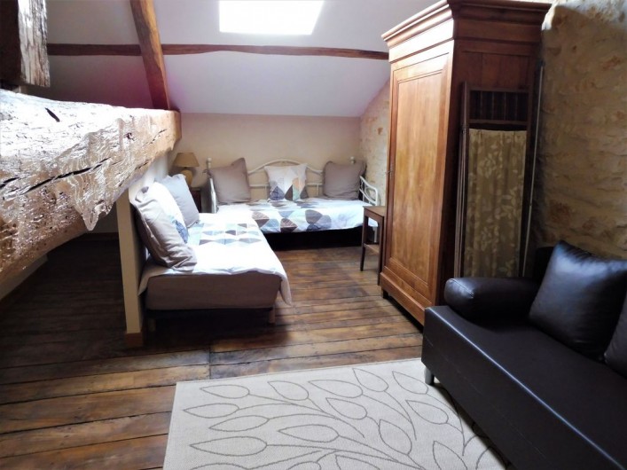 Location de vacances - Villa à Cellefrouin - ETAGE MEZZANINE
