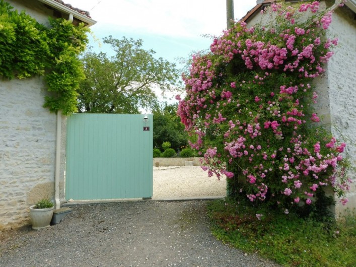 Location de vacances - Villa à Cellefrouin - ENTRÉE