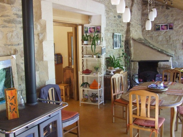 Location de vacances - Chambre d'hôtes à Saint-Laurent-de-Lévézou - Accueil véranda