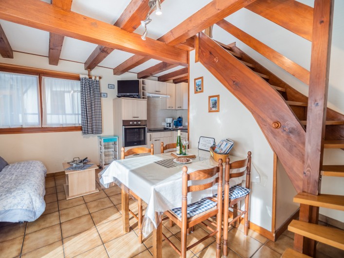 Location de vacances - Gîte à Kaysersberg - Pièce principale au rez de chaussé