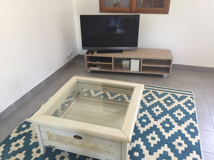 Location de vacances - Maison - Villa à Souvigny-de-Touraine - Espace TV avec Internet et Wifi