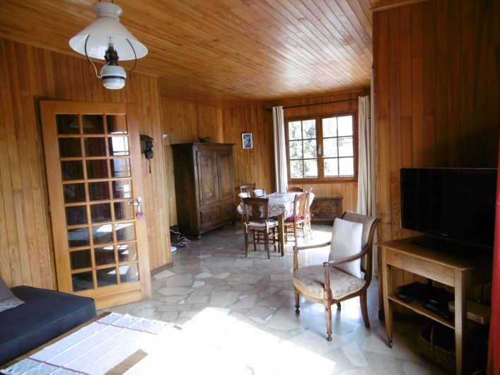 Location de vacances - Chalet à Menthon-Saint-Bernard - autre vue depuis le salon/salle à manger