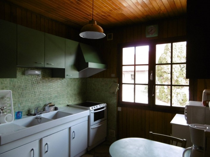 Location de vacances - Chalet à Menthon-Saint-Bernard - Cuisine toute équipée