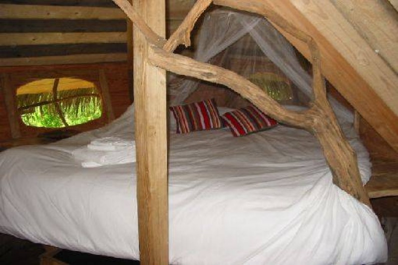 Location de vacances - Cabane dans les arbres à Moulicent