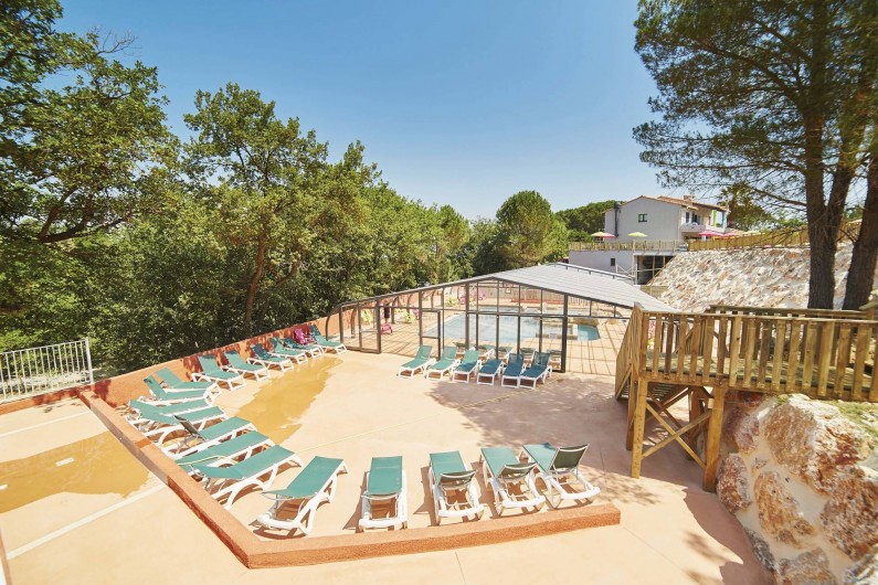 Location de vacances - Camping à Laroque-des-Albères - Piscine intérieure