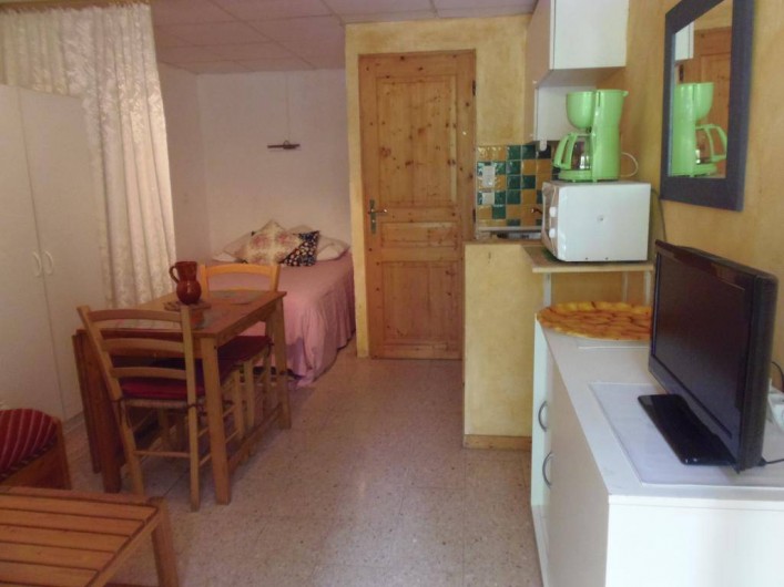 Location de vacances - Camping à Sorède - Appartement Studio 25 m² - terrasse 12 m²