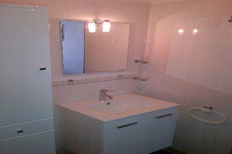 Location de vacances - Appartement à Fort-Mahon-Plage - Salle de douche