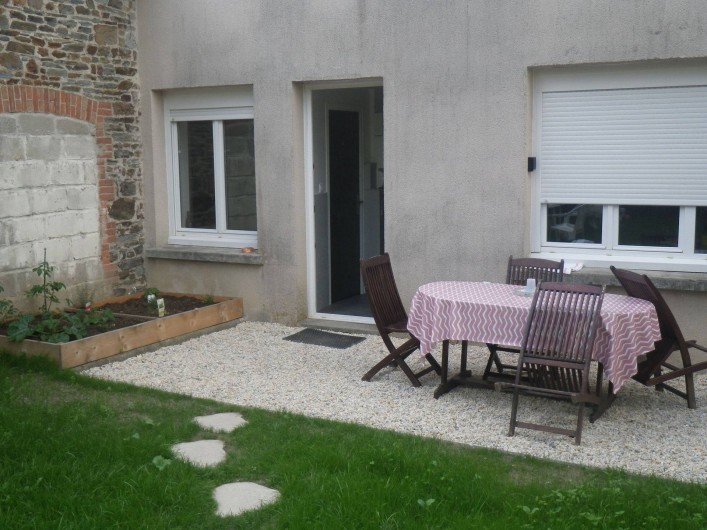Location de vacances - Appartement à Saint-Pair-sur-Mer - terrasse